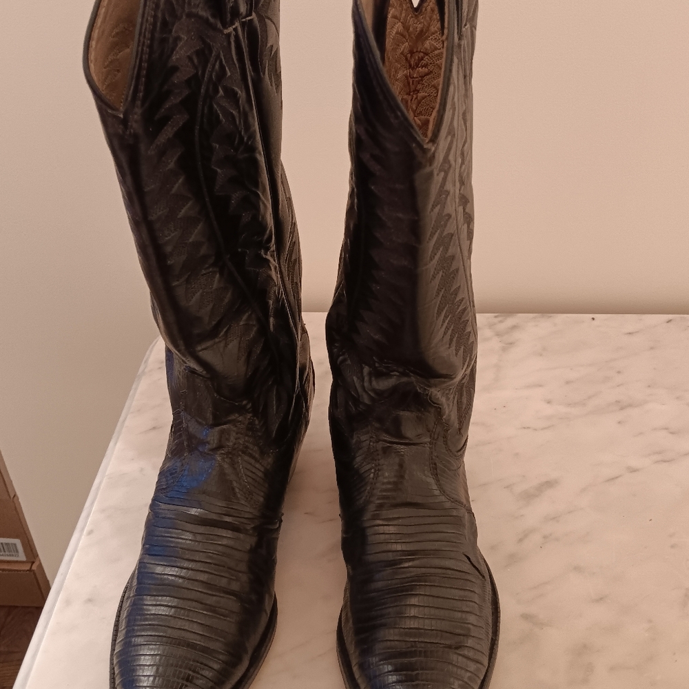 Black Cowboy Boots